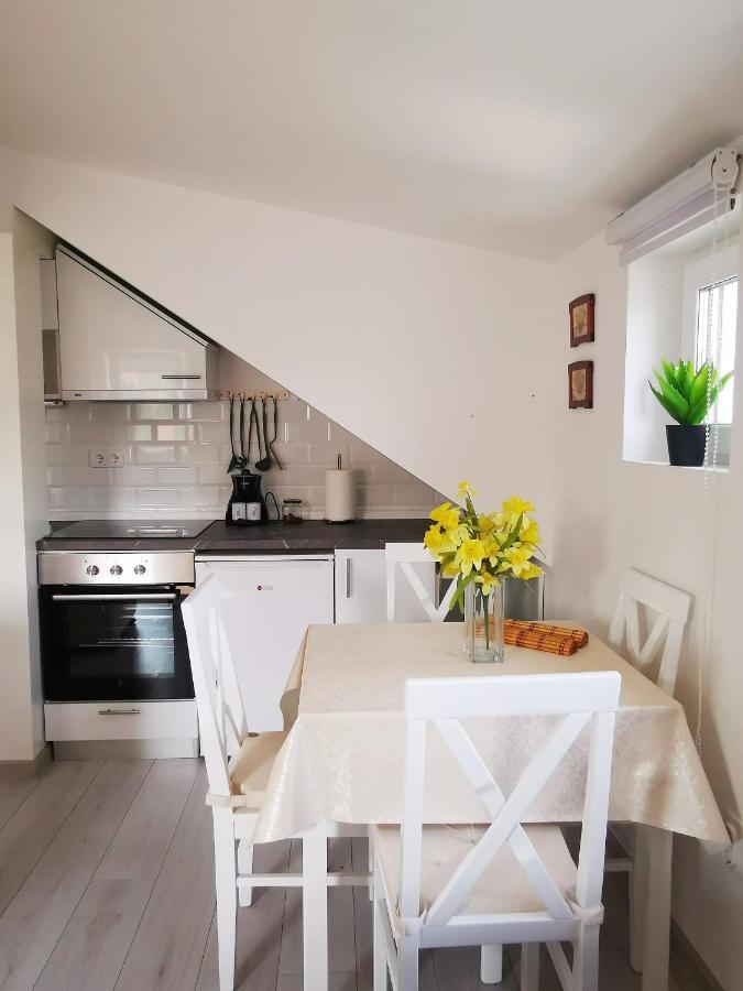 Apartment Bis Belgrad