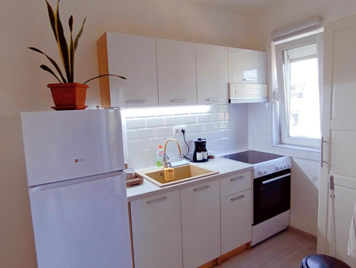 Apartment Bis Belgrad